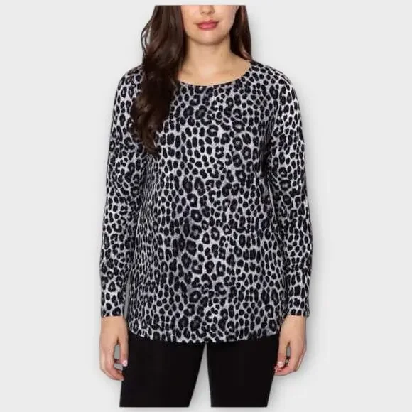 NWT Mario Serrani Grey Leopard Print Tunic Top Size M Soft Long Sleeve - P212