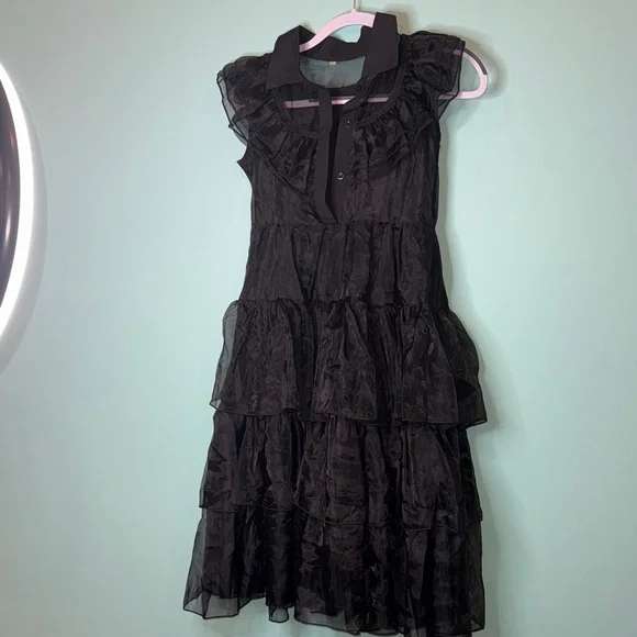 Wednesday Adams Costume Dress Elegant Black Ruffled Dress girls size 9/10