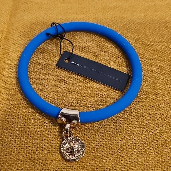 Marc By Marc Jacobs Electric Blue Silicone Logo Charm Bracelet NWT
