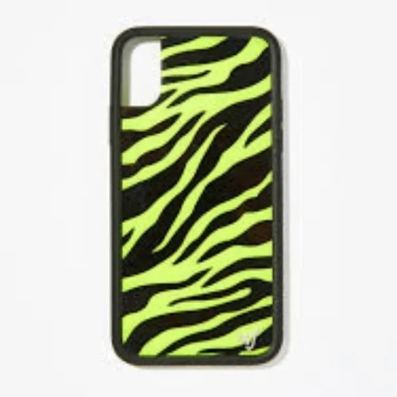Wildflower iPhone XS/X  Cellphone Case New Without Tags