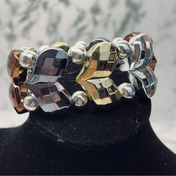 Chic Heart Charm Bracelet in Silver, Gold, and Brown Expansion