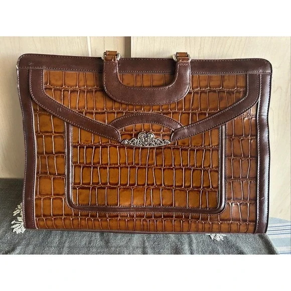 Vtg MARC CHANTEL EMBOSSED Crocodile Brown Leather Briefcase RARE Zip Closure