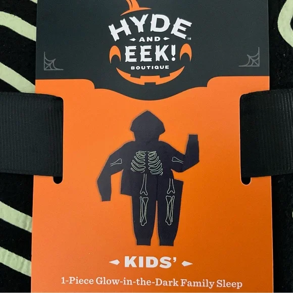 HALLOWEEN NWT. Sz 12/14 Hyde & Eek! Onesie YouthLarge