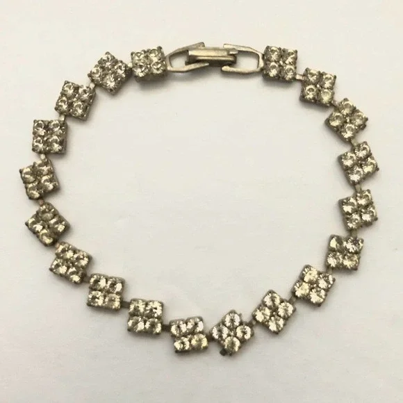 Clear Rhinestone Square Prong Set Silver Tone Latch 7.75 Tennis Bracelet Jewelry