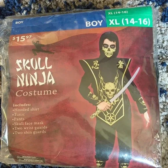 Skull ninja custome - XL (14-16)