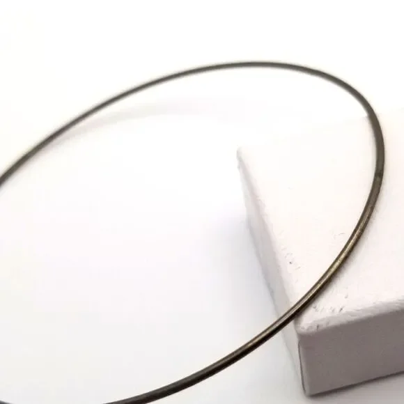 Dark silver tone bracelet bangle slider. B613