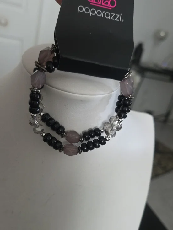 Paparazzi Delightfully Dainty Black Bracelet NWT