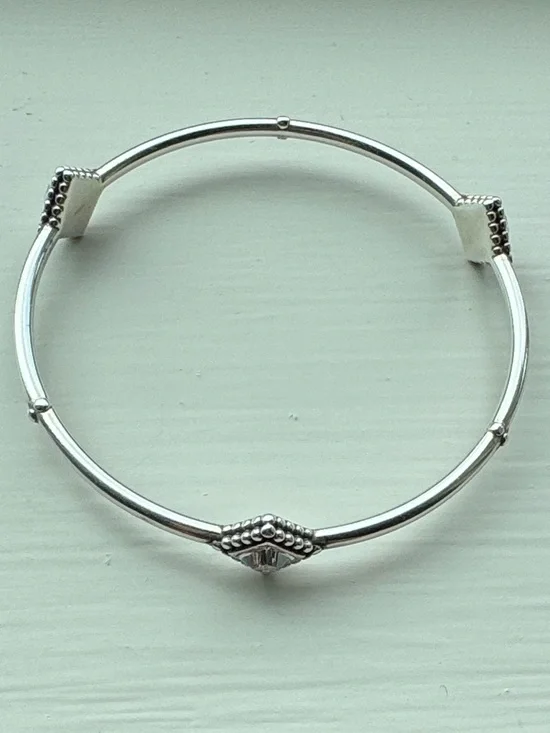 Brighton Women’s Silver Twinkle Trio Bangle OS EUC Worn Once