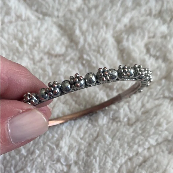 Silver Floral Like Beaded Metal Bangle