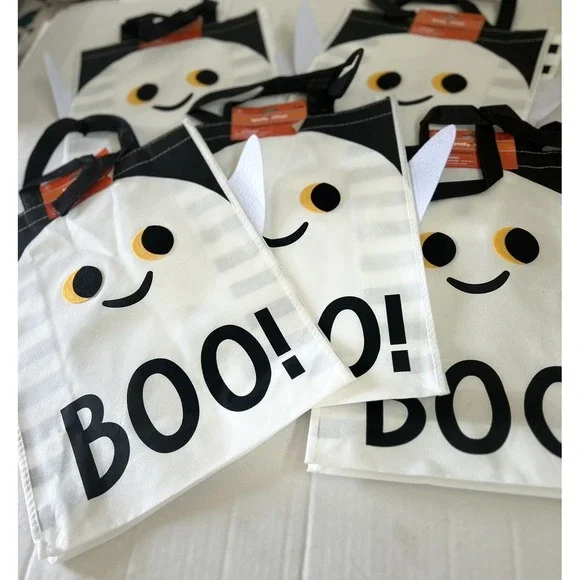 Trick or Treat Candy Bags Totes Halloween Fabric Ghost Large‎ Lot of 5 New White