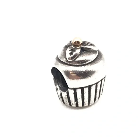 Pandora 925 14k Retired Cupcake Charm