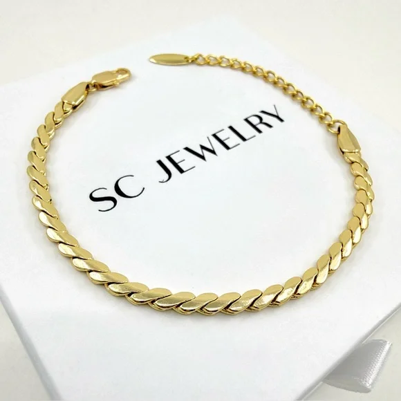 Last 1 🔥Flat Chain Bracelet | 14K Gold Plated | Water Resistant Jewelry