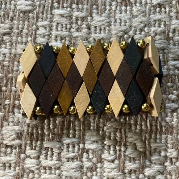 Wood cuff stretch bracelet, one size fits all!