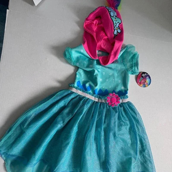 Dream Works Trolls World Tour Costume Dress - Size 6/6X - NEW‎ With Tags.
