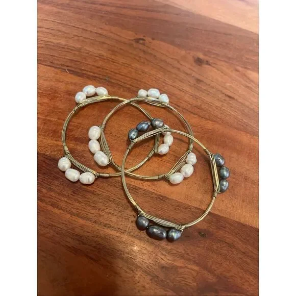 Handmade Pearl Bracelets - Blue and White