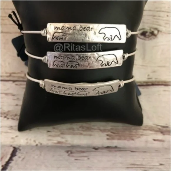 Mama Bear with Cubs Bangle‎ Bracelet