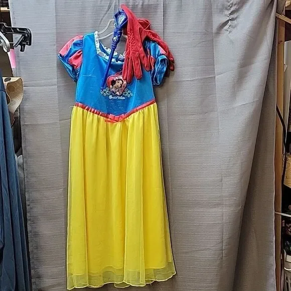 Disney‎ Snow White Costume Gown Princess Dress Up Girl's Size 6/6x + Accessories