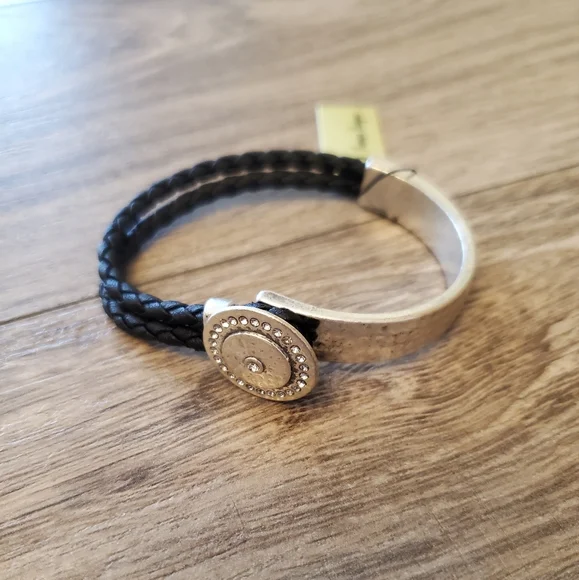 Premier Designs Buttons‎ Bracelet
