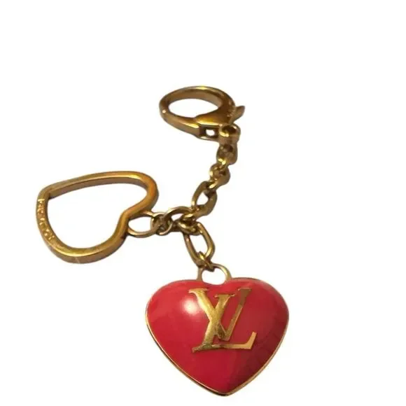 Louis Vuitton Gold LV Bijoux Sac Coeur Hearts Keychain Bag Charm Keyring