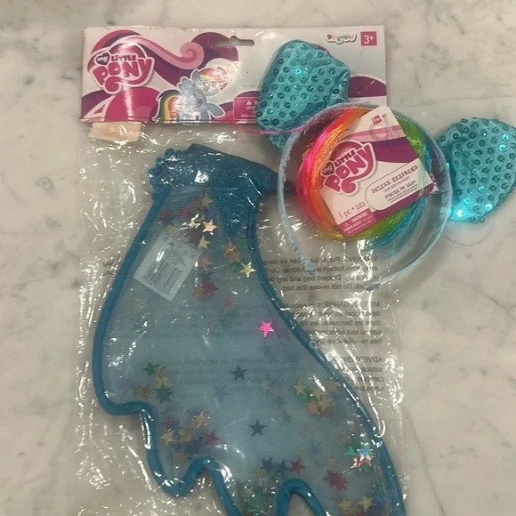 Rainbow dash wings and headband