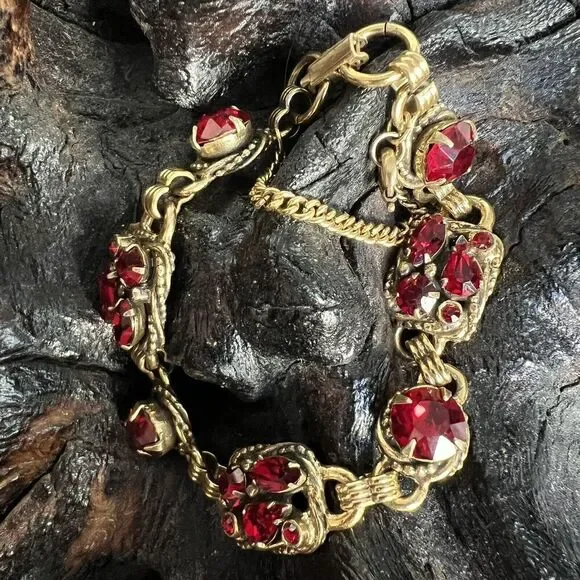 Vintage Kramer Signed Bracelet 7.5 Gold Plated Red Crystal Stones Love Valentine