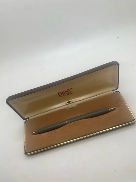 Vintage Cross Classic Century Matte grey twist action Ballpoint Pen original box