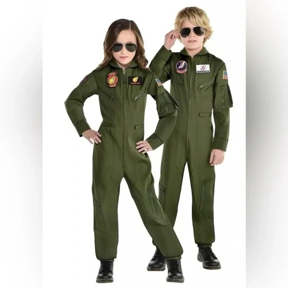 NWT • Top Gun Maverick Flight Costume w/ Interchangeable Patches • Large