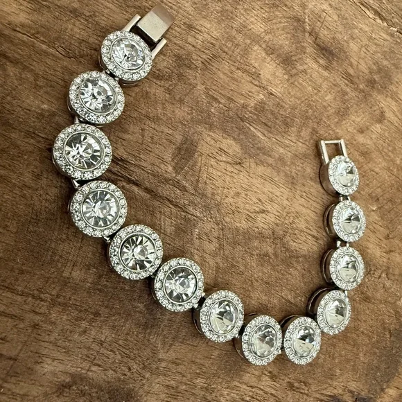 Rhinestone Silver Toned Halo Link Bracelet