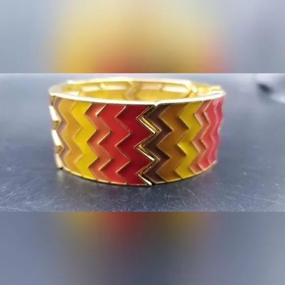 Kool aid melt wave bracelet B718