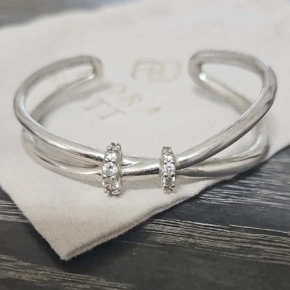 Kendra Scott LIVY Cuff Bracelet