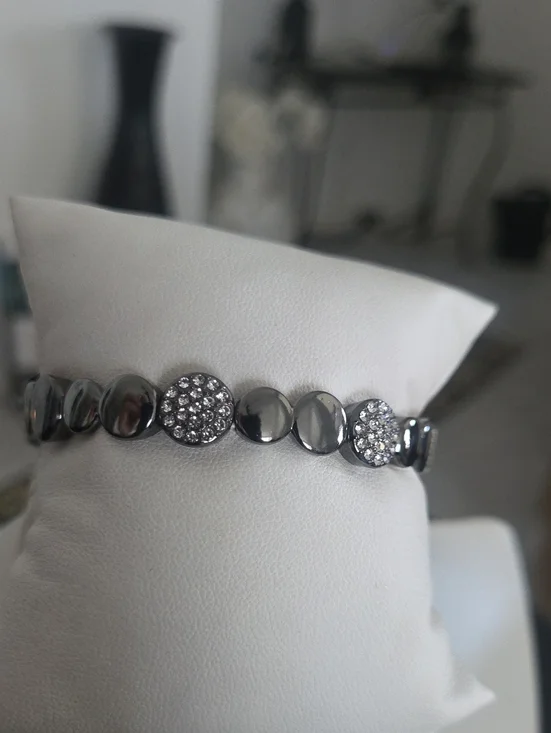 Paparazzi Dimensional Dazzle Black Bracelet NWT