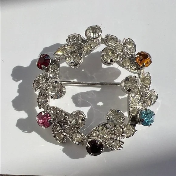 Vintage Eisenberg christmas Crystal Leaf Brooch in Silver and Multi-Color