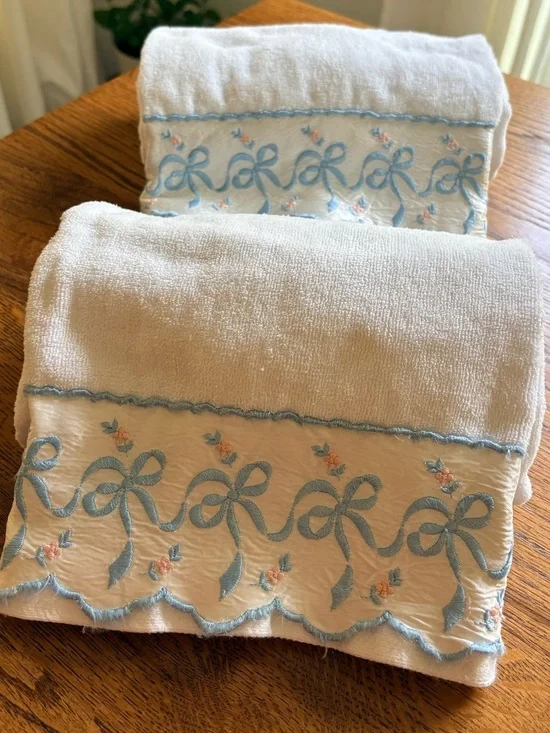 Vintage White with blue and pink Bow trim Bedding Towel Set of 2- Made in USA