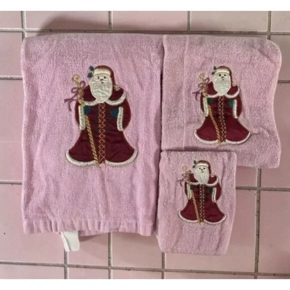 Vtg Christmas Santa Towels Pink Bath & Hand Towel & Washcloth Made In Thailand