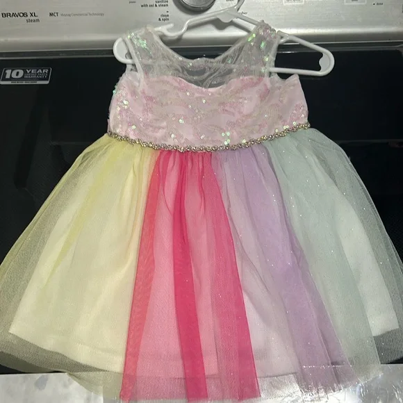 Girls 2T fancy dress rainbow whimsical birthday sequin sparkle tulle tutu