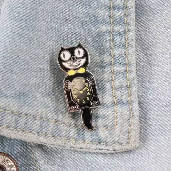 Retro Atomic Cat Clock Lapel Pin Brooch Black Kitty Vintage Look Jewelry 60s