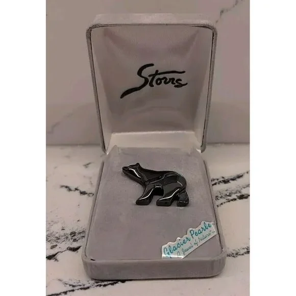 STORRS Glacier Pearle Polar Bear Pin Natural Abalone NIB‎
