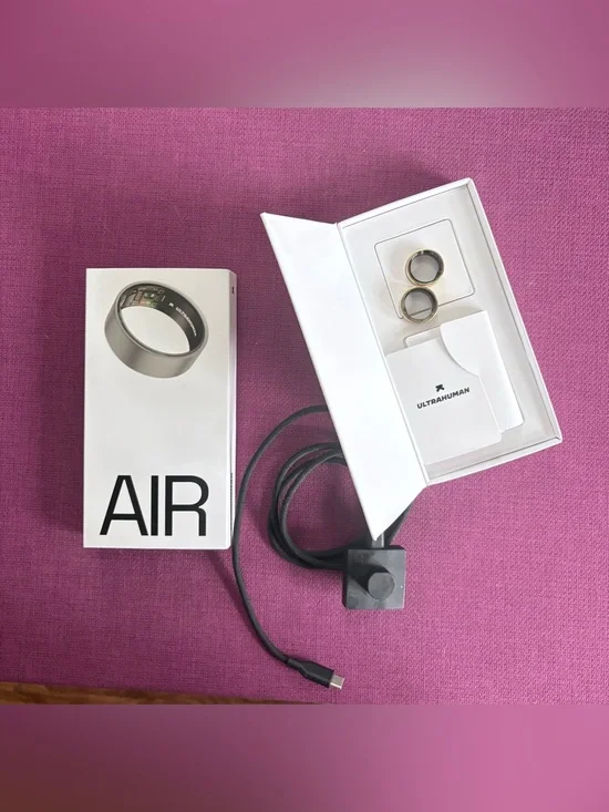 2 Ultrahuman AIR Smart Ring - Gold - size 7