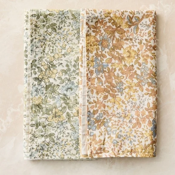 ❤️BUY 2 GET 1 FREE  Frankie Floral Napkin Sets, Color Yellow & Green