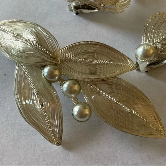 Vintage Silver GERMAN brooch silver wire brooch with matching earrings set