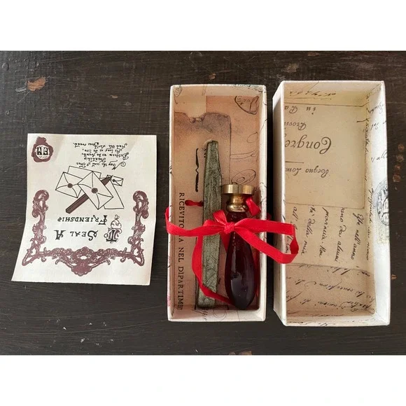 Vintage Style Wax Seal Kit‎ Monogram Brass Stamp Green Wax Friendship Gift Set