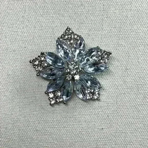 Rhinestone Glass Brooch Vintage 2x2