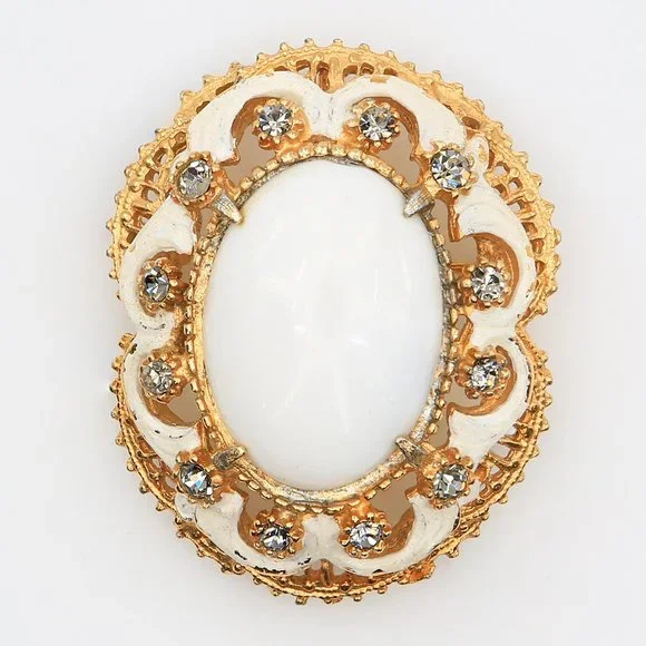 Vintage Florenza White Enamel & White Cabochon Gold‎ Tone Filigree Brooch 1960s