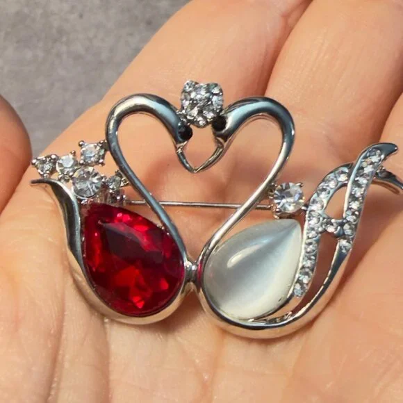 Lovebirds Brooch Double Swan Heart Design Red Clear Stones 2