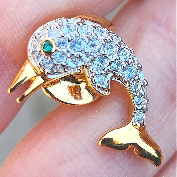 Signed Swarovski Crystal Green-Eyed Dolphin Seal Pin/Tie Tack VERY RARE