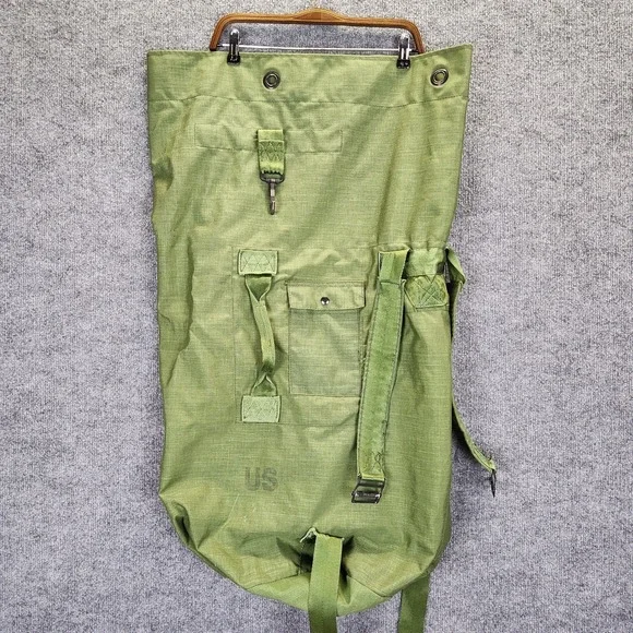 Green US Military Duffel Bag Canvas Travel Backpack Adjustable Straps‎