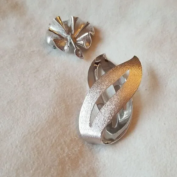 Sarah Conventry brooches silver tone