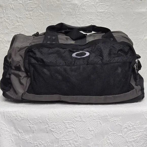 Oakley Icon 2.0 Software Grey Canvas Leather Handle Large Duffle Bag Y2K