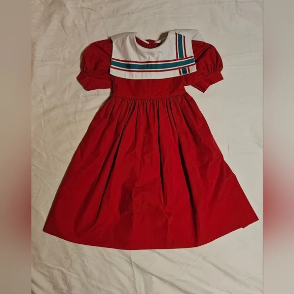 💜💕 Girls Dress Monday's Child Size‎ 6 Short Sleeve Style Vintage💜🩷