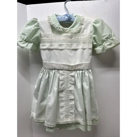Vintage Little Girls Dress Lace Trimmed‎ Green & White Puff Sleeve Cari Classic